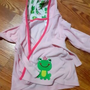 Baby Girls Just Want You by Carters pink frog bath robe 0 - 9 months